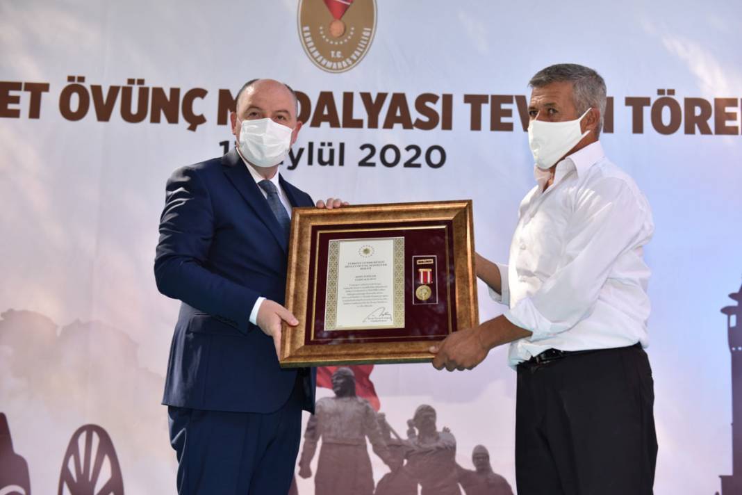 Şehit ailelerimiz ve gazilerimize devlet övünç madalyaları takdim edildi 12