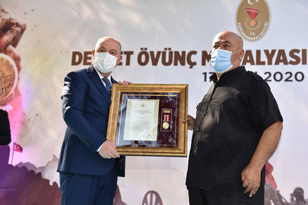 Şehit ailelerimiz ve gazilerimize devlet övünç madalyaları takdim edildi 14