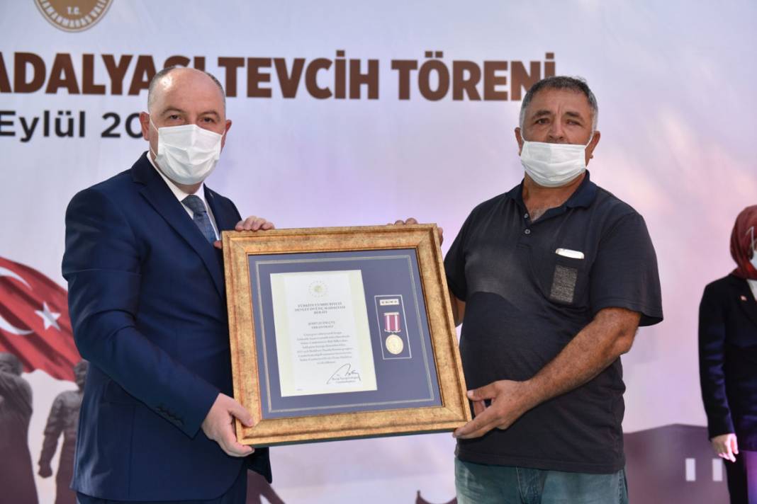 Şehit ailelerimiz ve gazilerimize devlet övünç madalyaları takdim edildi 7