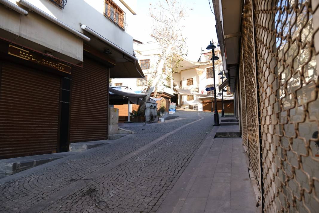 Kahramanmaraş’ta koronavirüsün fotoğraflara yansıması 11