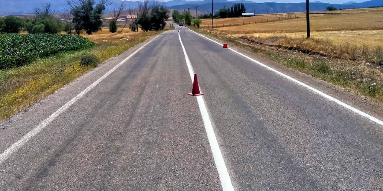 3 ilçede çizgi ve işaretleme çalışmaları sürüyor