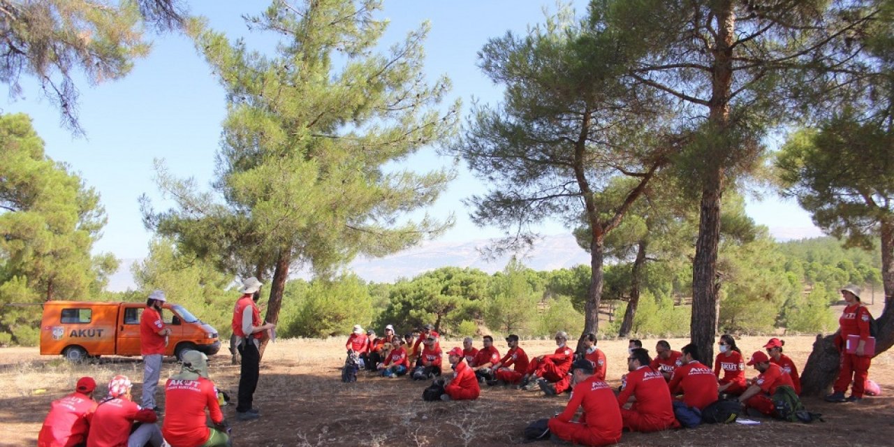 Akut gönüllüleri Kapıçam’da eğitim aldı!