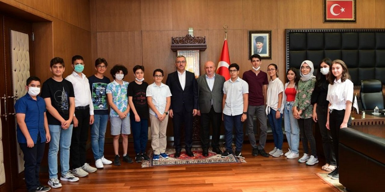 Başkan Güngör LGS Şampiyonlarını ağırladı