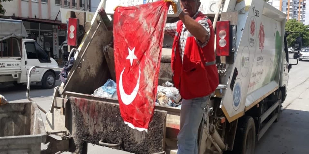 Temizlik görevlisi gururlandırdı