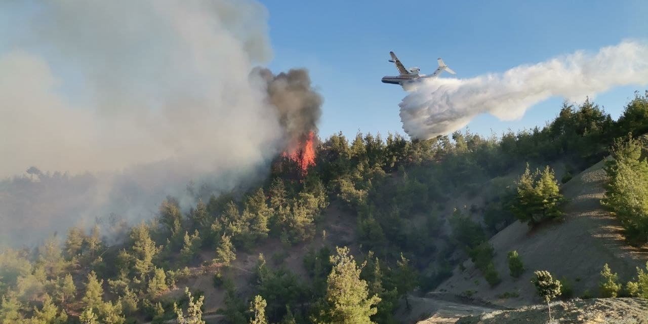 Kahramanmaraş’ta yangın söndürme uçağı düştü 