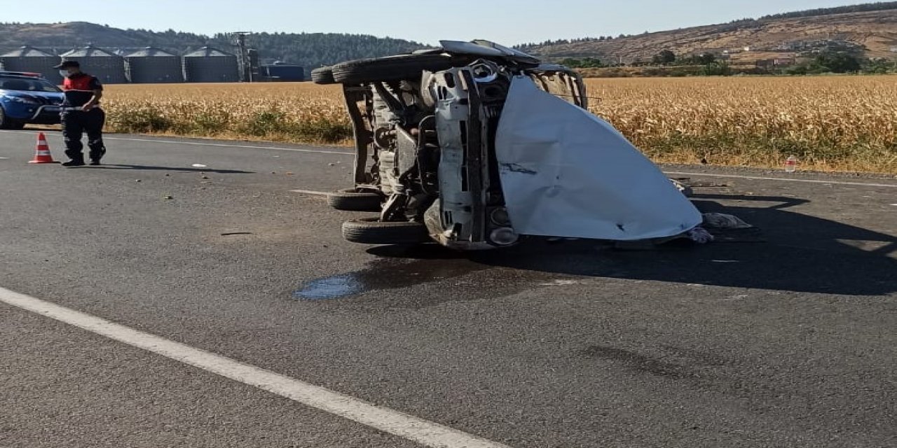 Kahramanmaraş’ta otomobil takla attı: 2 yaralı