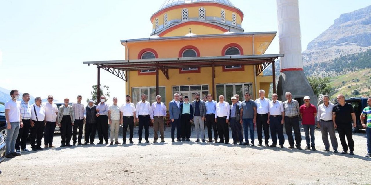 Başkan Onikişubat'ın mahallelerini ziyaret etti