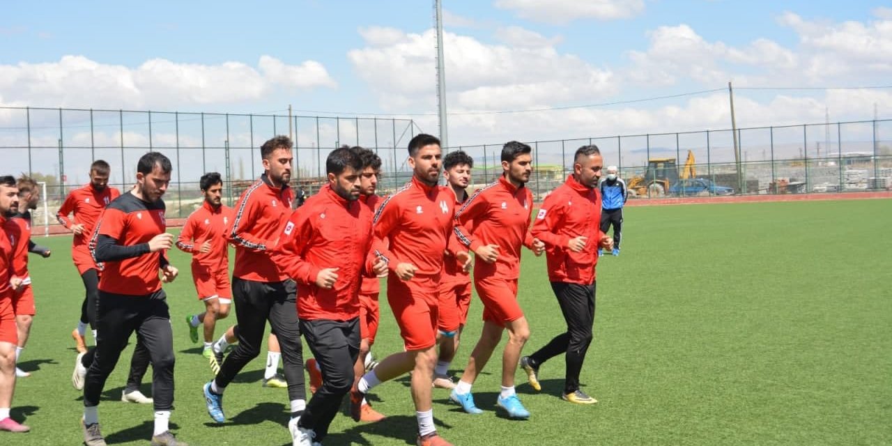 Elbistanspor kongreye gidiyor