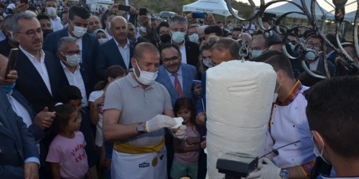 Festivale dondurma şov damga vurdu