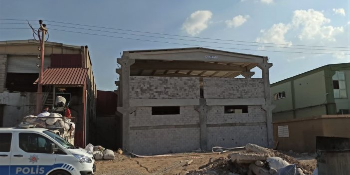 Yüksek gerilim hattına kapılan işçi öldü