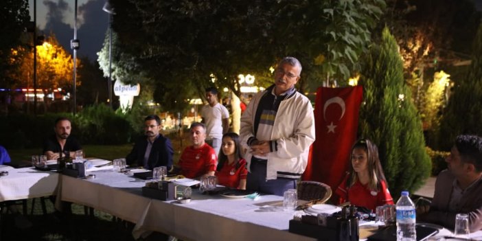 Milletvekili Güvenç, şampiyonlarla bir araya geldi