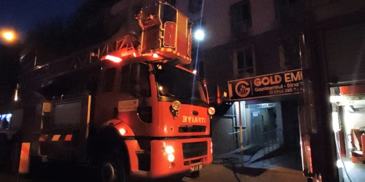 Kahramanmaraş’ta apartmanda yangın 