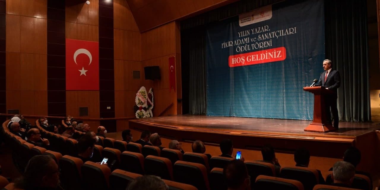 Türkiye Yazarlar Birliği’nde ödüller sahiplerini buldu 