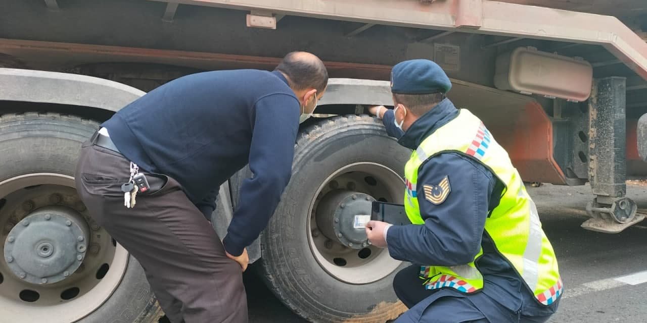 Kış lastiği zorunluluğu bugün başladı 