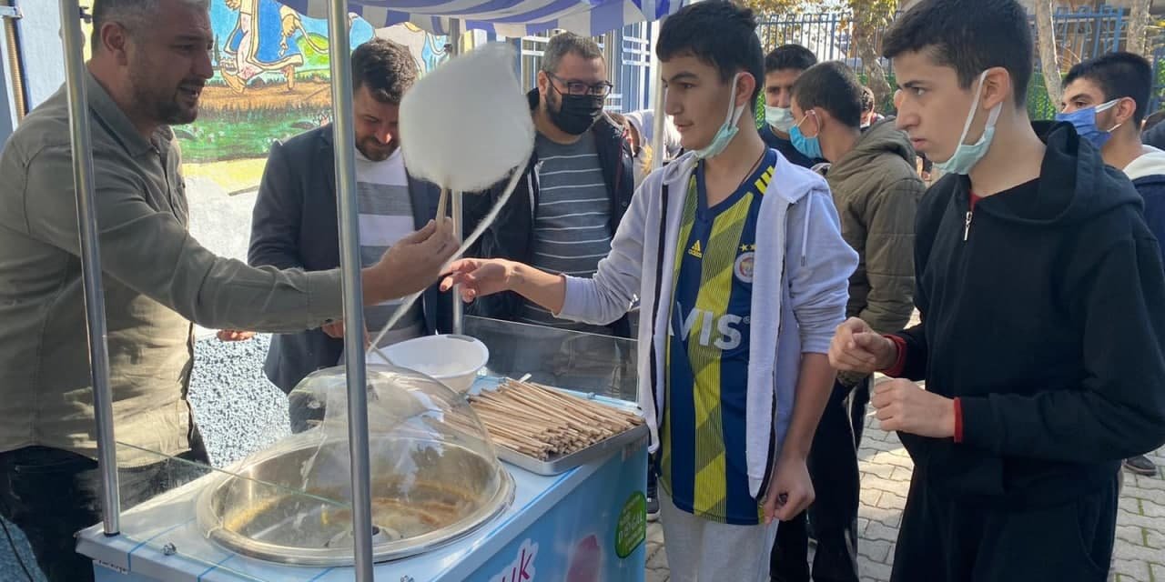 Kahramanmaraş’ta Engelliler Günü’nde doyasıyla eğlendiler