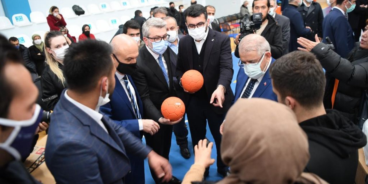 Başkan Mahçiçek’ten amatör kulüplere destek