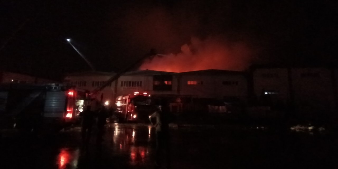 Kahramanmaraş’ta tekstil fabrikasında yangın  
