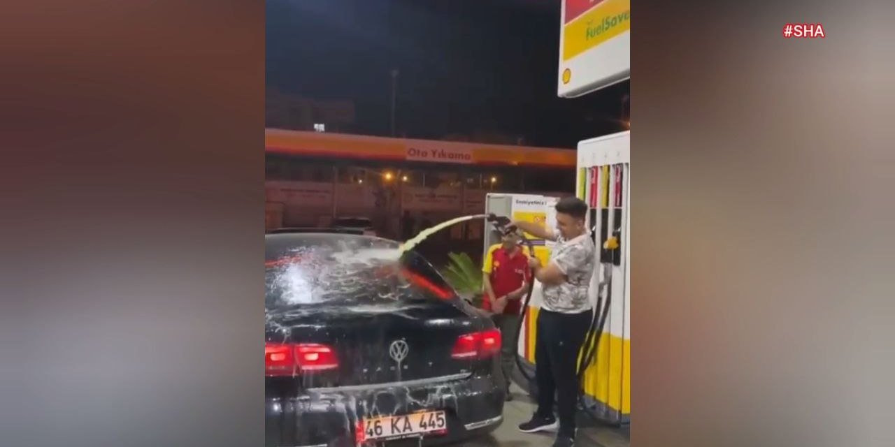 Kahramanmaraş’ta otomobilini benzinle yıkadı 