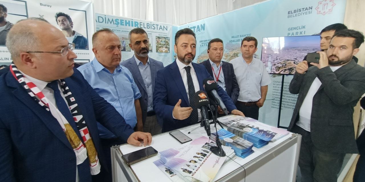 Başkan Gürbüz, “Kahramanmaraş’ın İstanbul’da tanıtılması bizleri çok mutlu etti” 