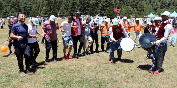Başkonuş Yaylası'nda "Çay Sizden, Yemek Bizden" Yılsonu Etkinliği!