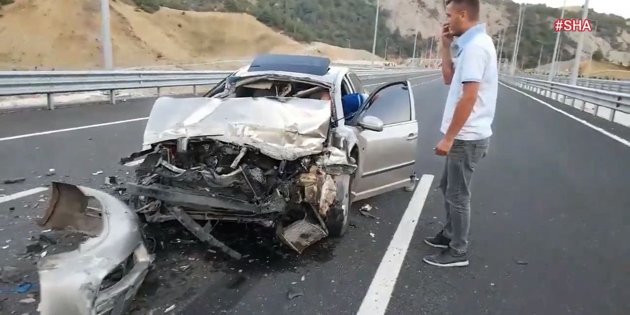 Kahramanmaraş’ta otomobil tıra arkadan çarptı: 1 ağır yaralı  