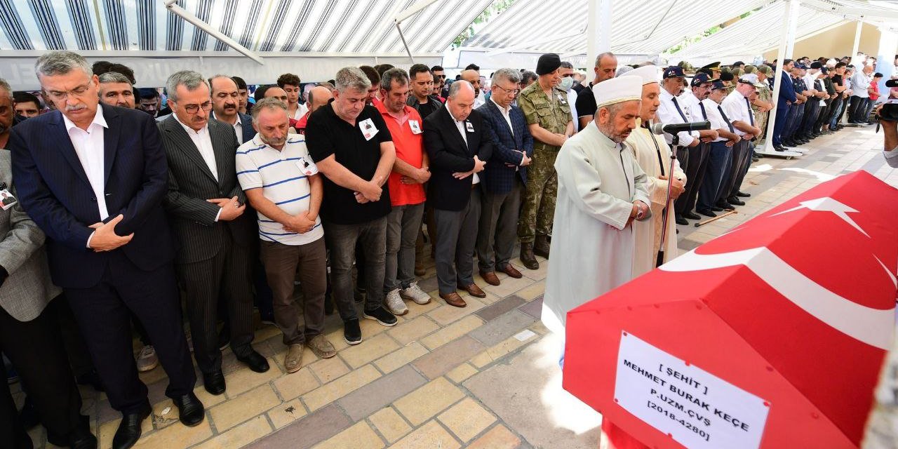 Kahramanmaraş şehidi son yolculuğuna uğurlandı  