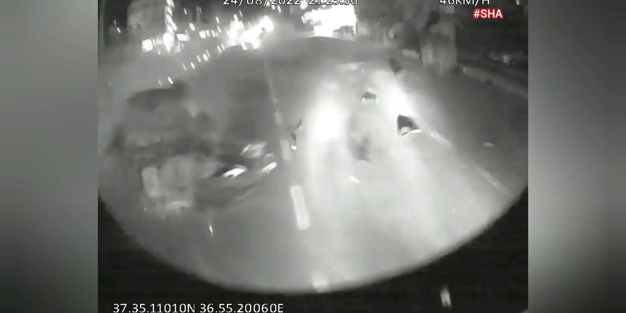 Kahramanmaraş’ta zincirleme kaza anı kamerada  