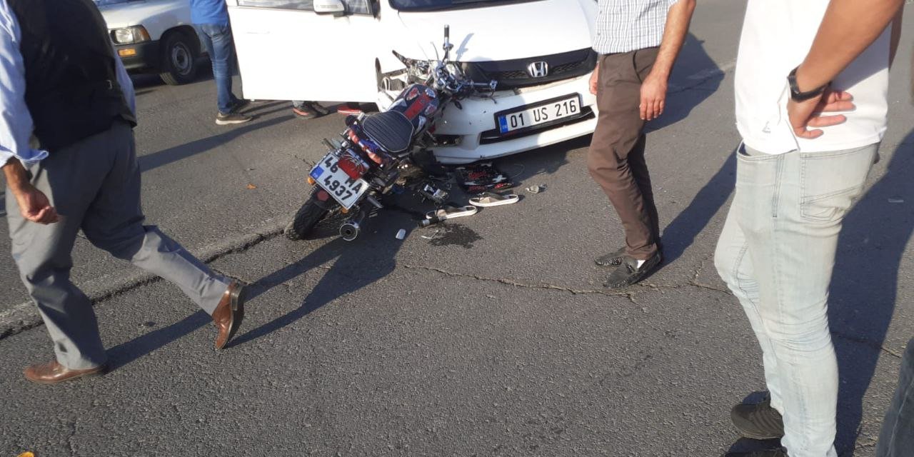 Kahramanmaraş’ta otomobil ile motosikletin çarpıştı: 1 yaralı