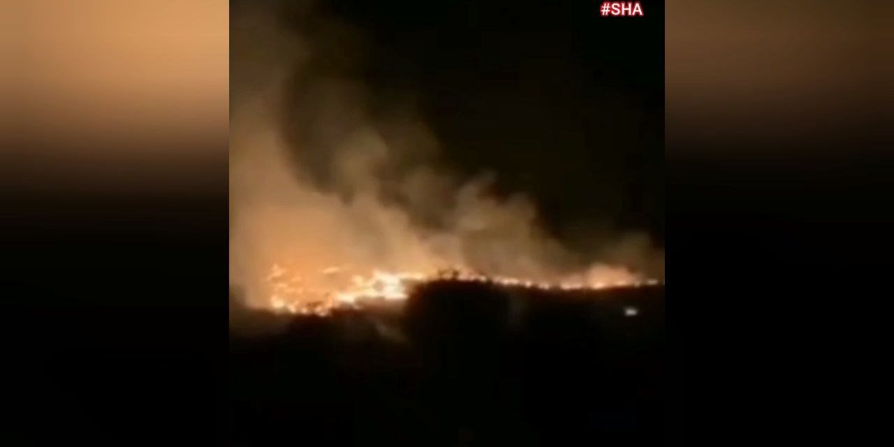 Kahramanmaraş’ta firez yangını geceyi gündüze çevirdi  