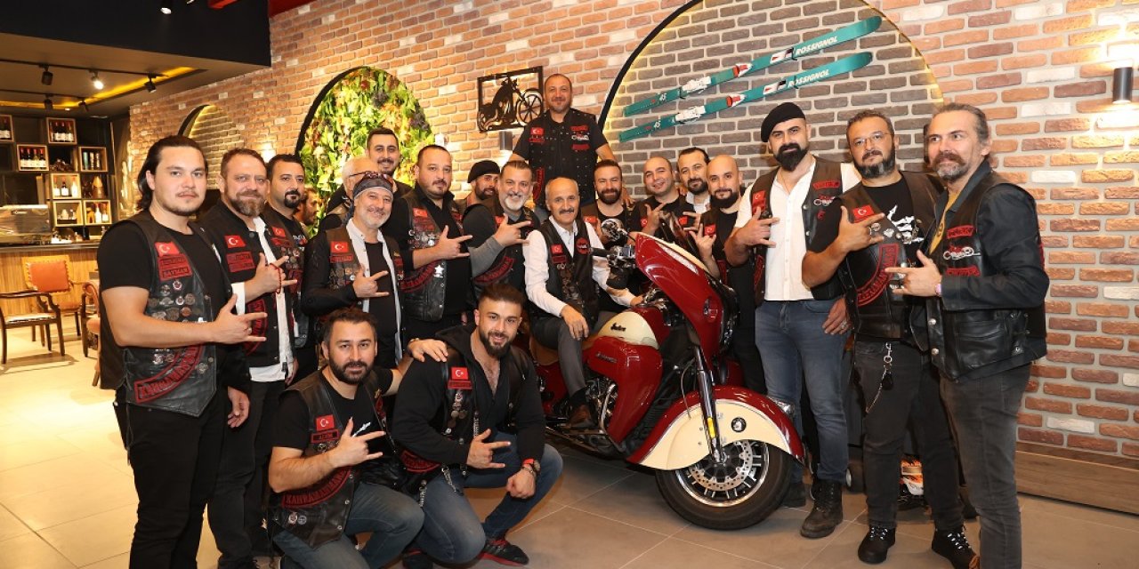 Başkan Okay, Motosiklet Tutkunlarıyla Bir Araya Geldi
