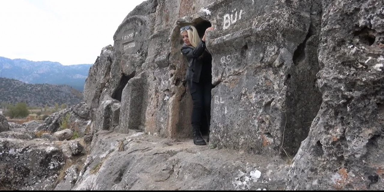 Türkiye’yi karış karış geziyor