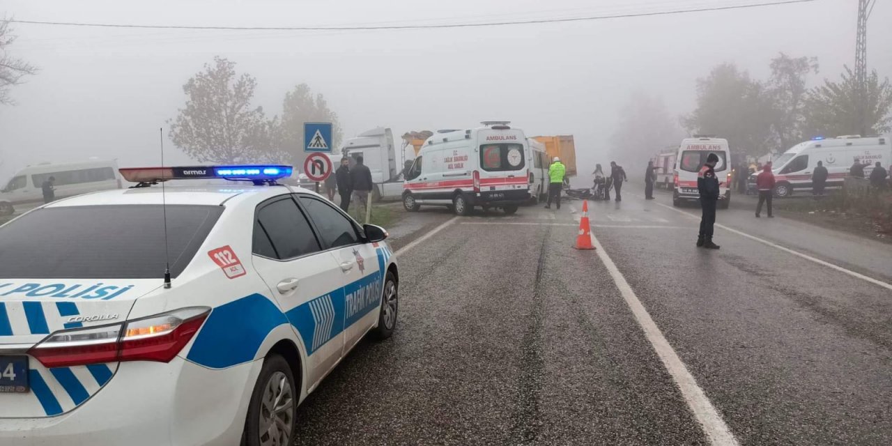 Kahramanmaraş’ta yoğun sis kazalara neden oldu: 8 yaralı 