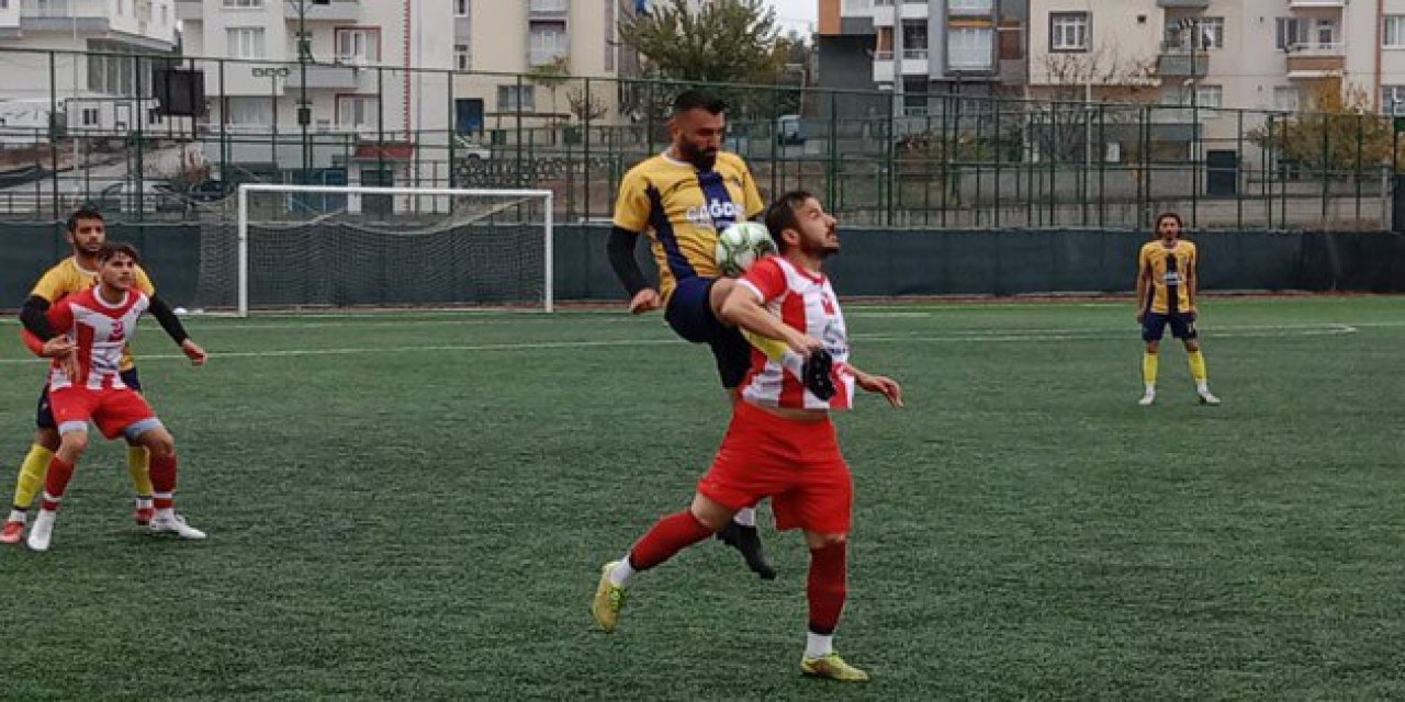 Elbistanspor kendi evinde mağlup oldu 