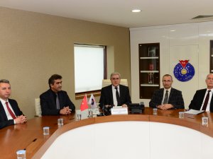 Rektör Niyazi Can Eyleme Konu Olan Binalar ile Alakalı Basın Açıklaması Yaptı