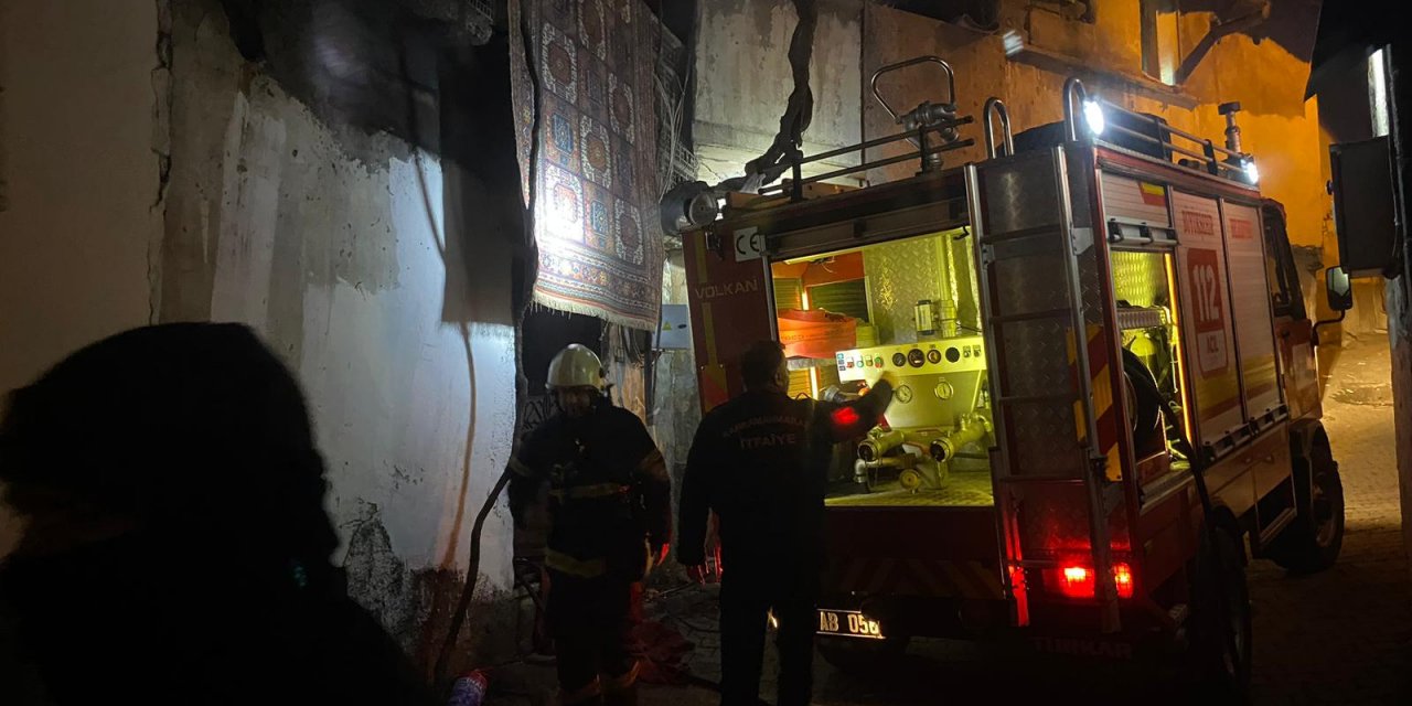 Kahramanmaraş’ta çıkan yangında evleri 3 kardeşe mezar oldu  