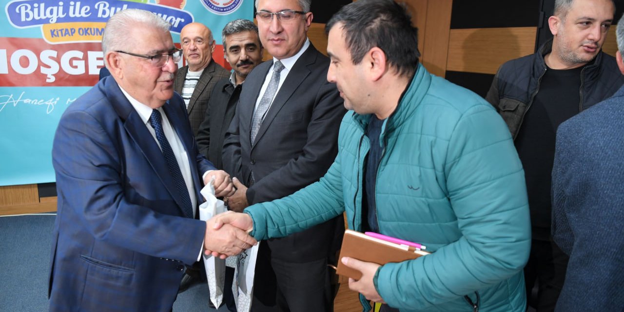 Kahramanmaraş’ta öğrencilere 80 bin 500 kitap hediye edildi