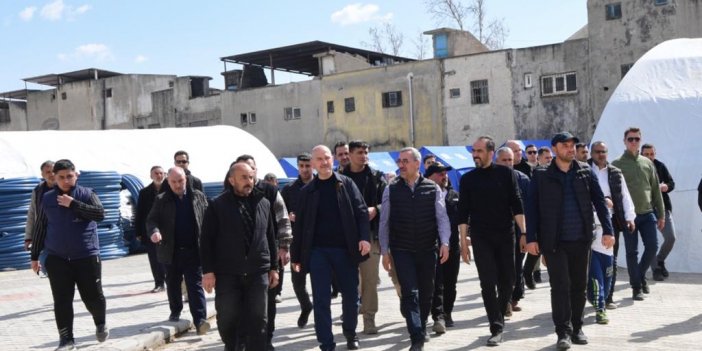 Başkan Güngör, Bakan Soylu ile Geçici Esnaf Çarşılarını Ziyaret Etti