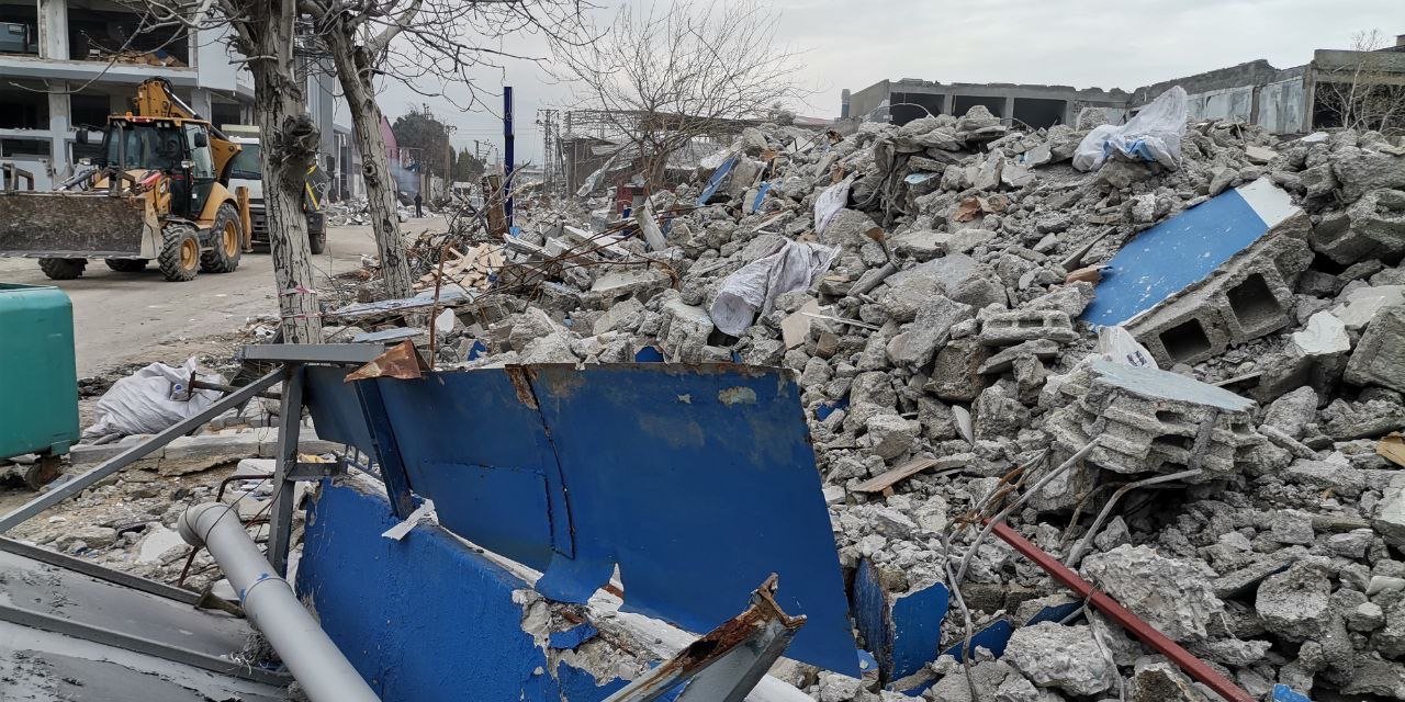 Kahramanmaraş’ta geri dönüşüm tesisinde üretim durdu