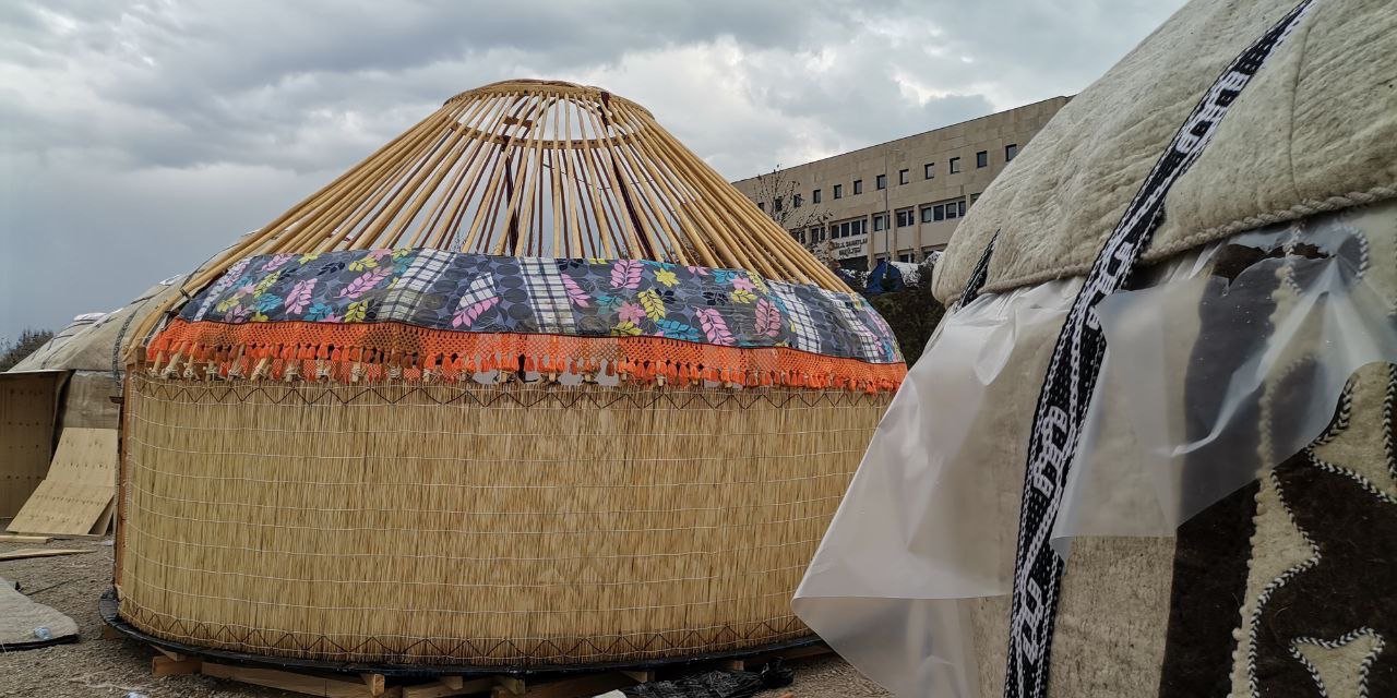 Kahramanmaraş’ta oba çadırları depremzedelerin yeni yuvası oldu
