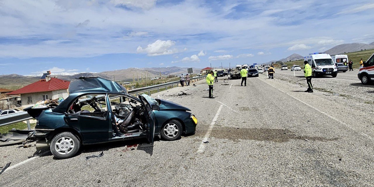Kahramanmaraş’ta feci kaza: 4 ölü 2 yaralı 