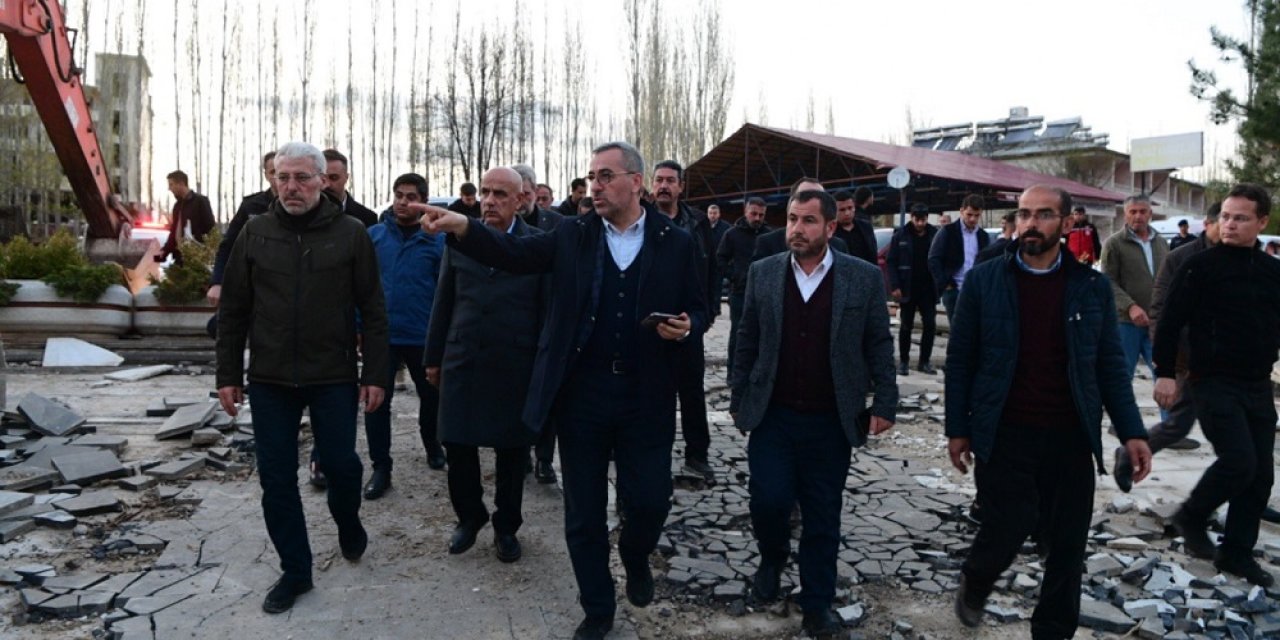 Başkan Güngör; “Acılarımızı Kenetlenerek Hafifleteceğiz”
