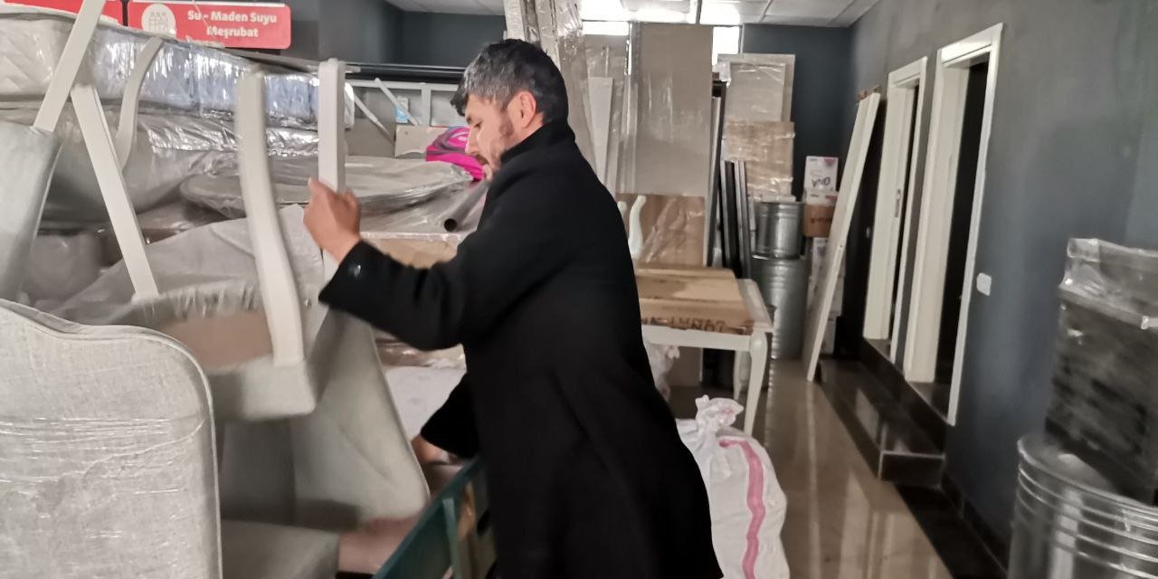 Depremzede babadan yardım çağrısı  