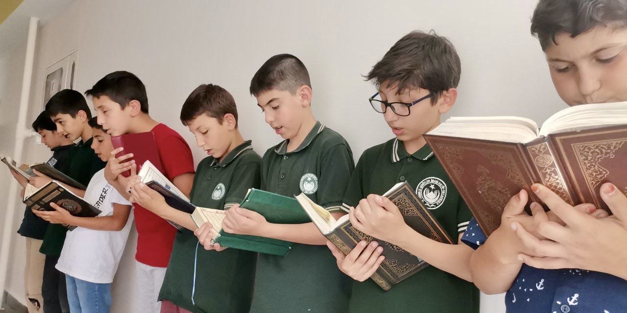 Depremzede hafızlar çift diplomalı olacak