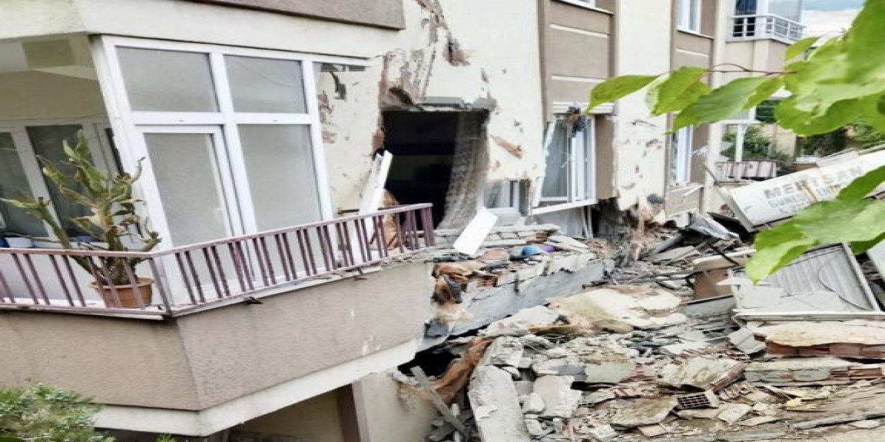 Kahramanmaraş’ta kontrolsüz yıkım sağlam binayı da yıktı