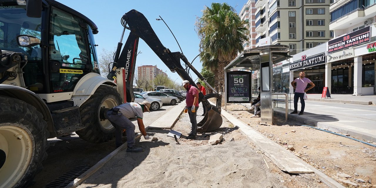 Binevler’de Yürüyüş Yollarının İmalatı Sürüyor