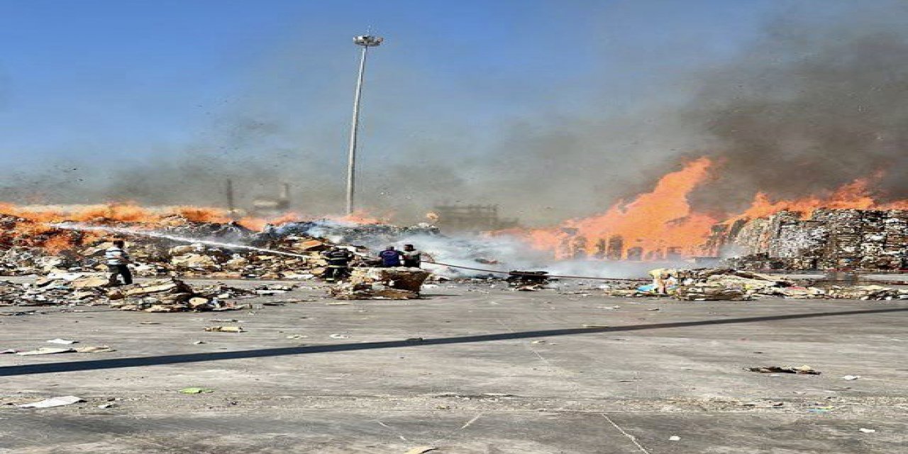 Kahramanmaraş’ta kağıt toplama merkezinde yangın  