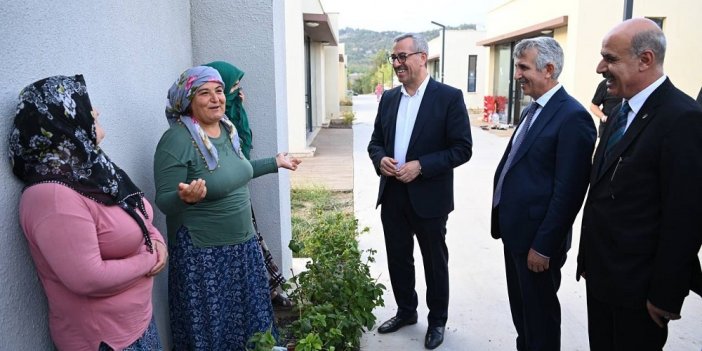Vali Ünlüer ve Başkan Güngör, Şehirde Ziyaretlerini Sürdürüyor
