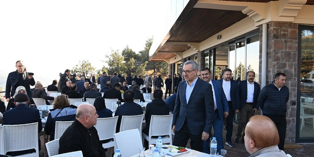 Başkan Güngör, Öğretmenlerle Bir Araya Geldi