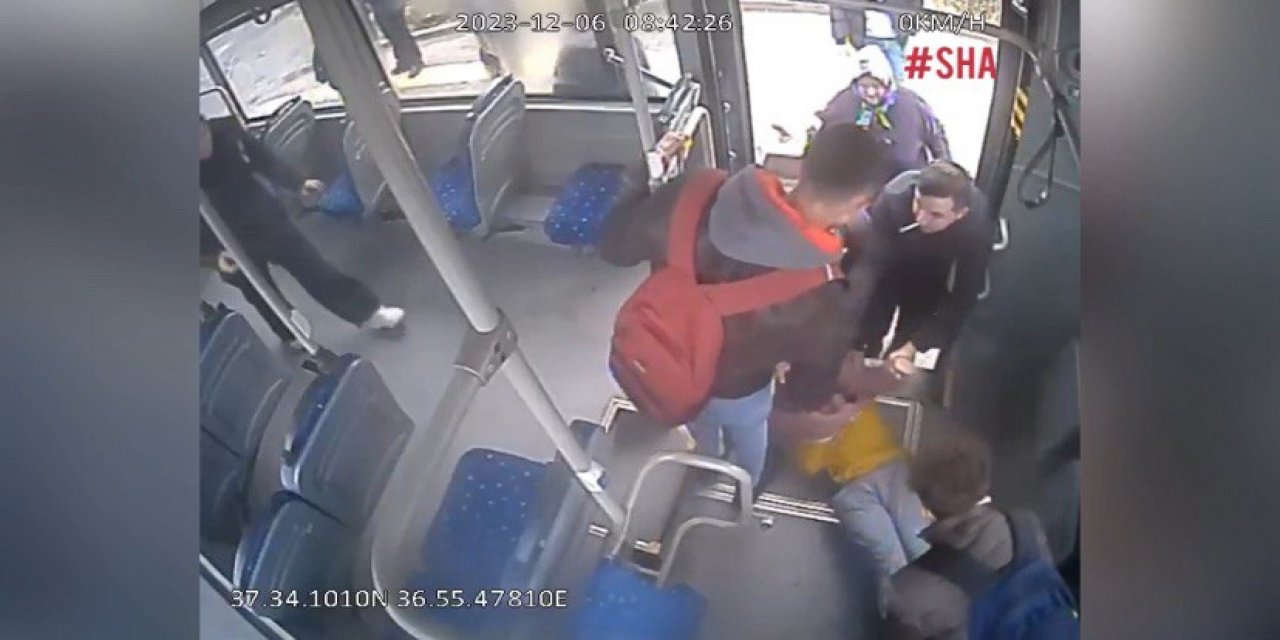 Kahramanmaraş’ta yolda fenalaşan kadını halk otobüsü hastaneye yetiştirdi 