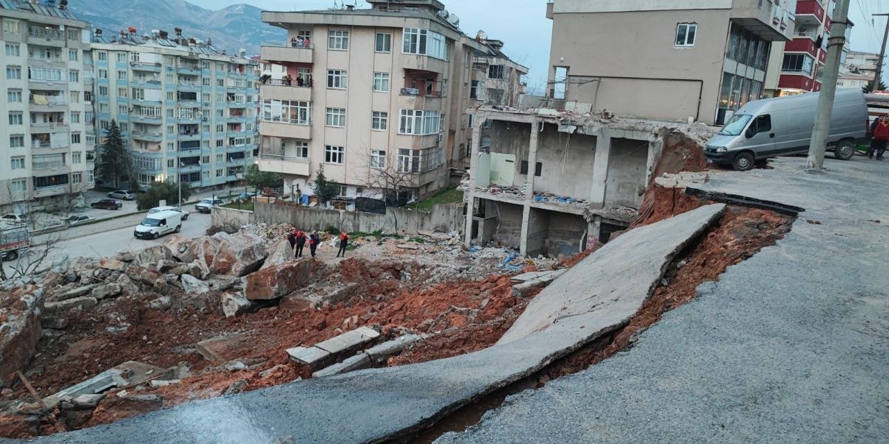 Kahramanmaraş’ta heyelan korkuttu  
